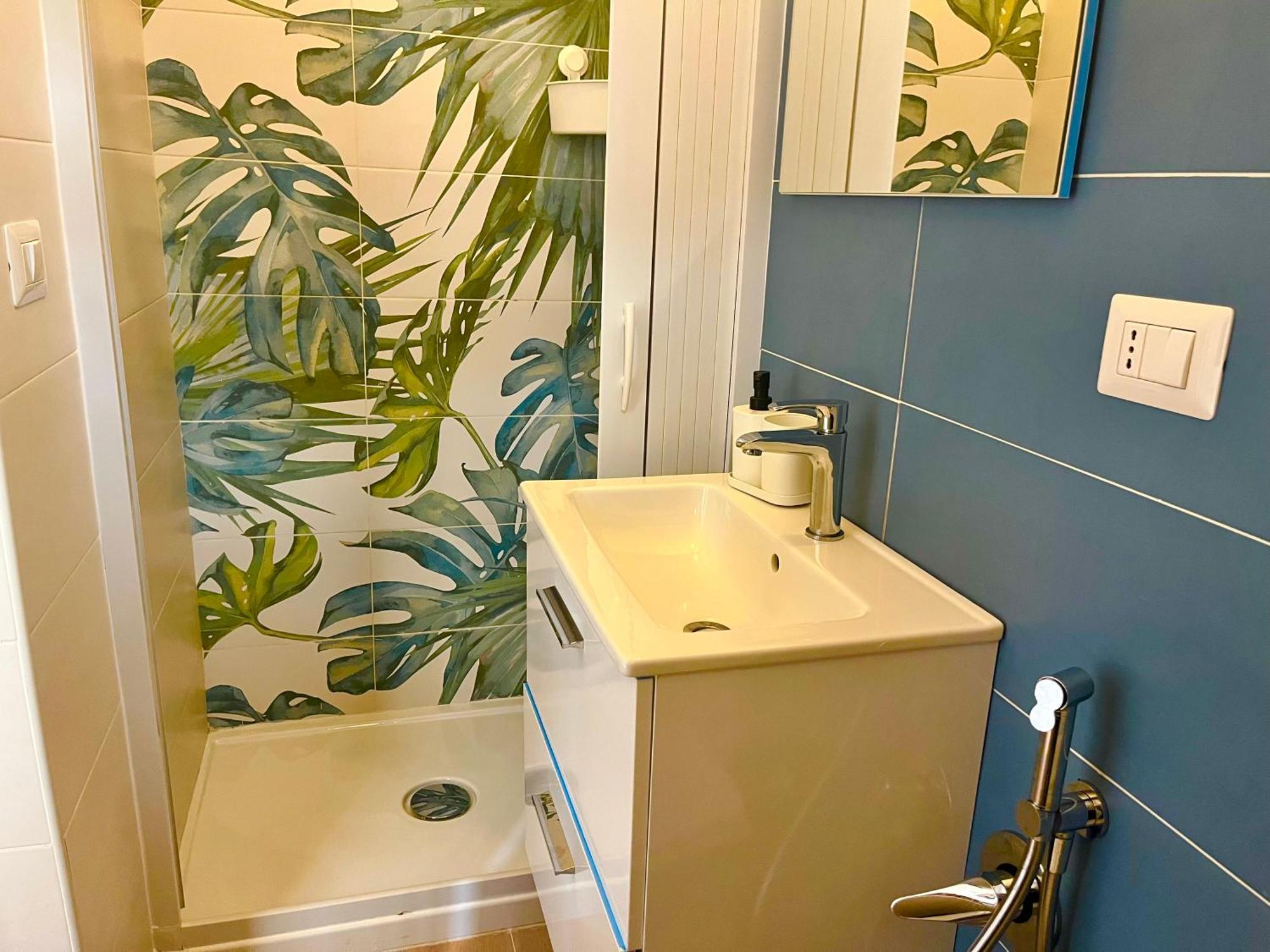 Cattleya Apartment โมลา ดิ บารี ภายนอก รูปภาพ